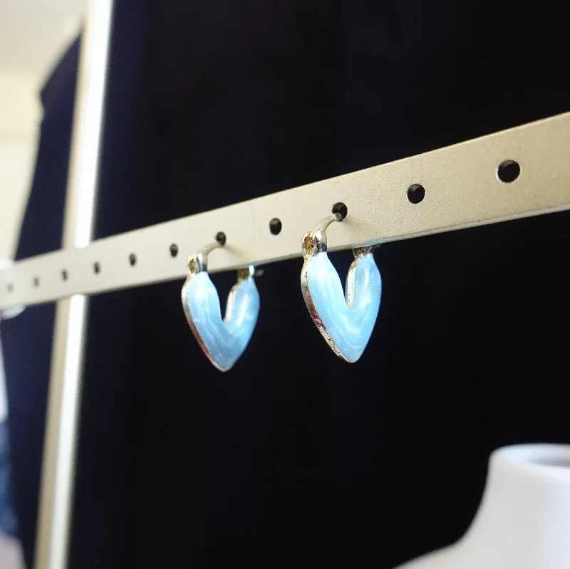 Classic Pearl Stud Earrings-Heart Earring - Blue