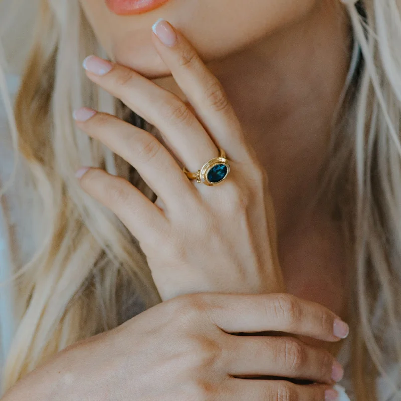 Cute Animal Rings-Dainty London Gold Calla Ring