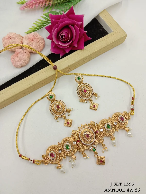 Gemstone Cluster Necklace-SP Jewellery Gold Plated Pota Stone And Pearls Choker Necklace Set