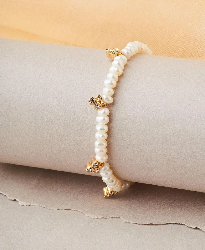 Bohemian Charm Bracelets-Pretty White Pearl Bracelet