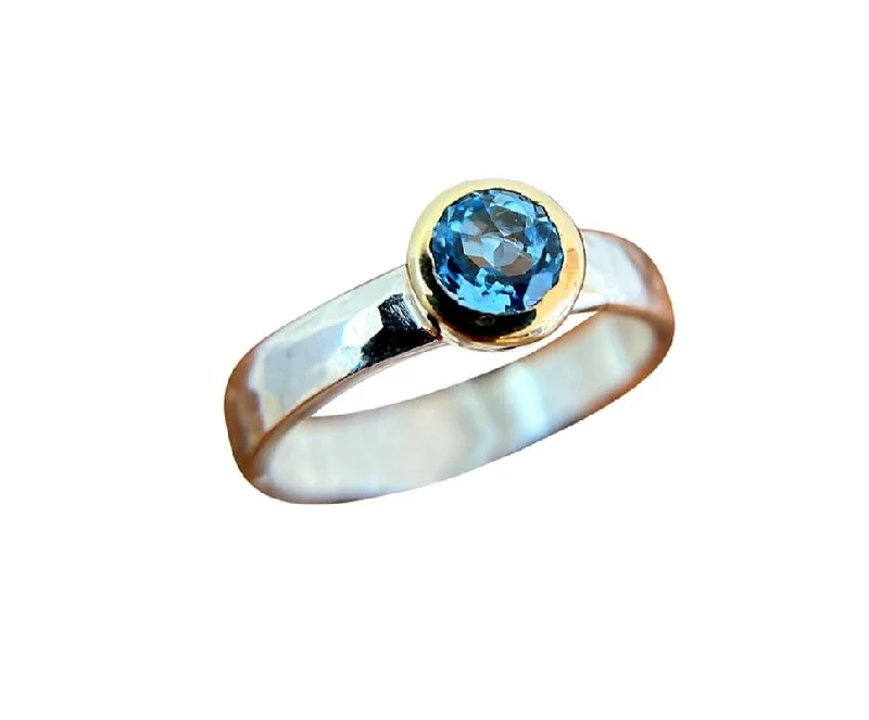 Infinity Love Ring-Yaron Morhaim 9ct Gold & Swiss Blue Topaz Ring